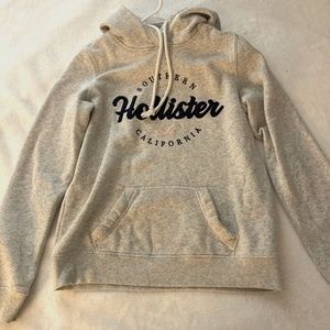 Hollister Gray Sweater Women’s Small